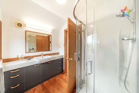 Photo of property in 146a Riverside Drive, Waiwhetu, Lower Hutt, 5010