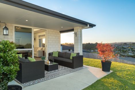 Photo of property in 25 Merlot Drive, Pyes Pa, Tauranga, 3112