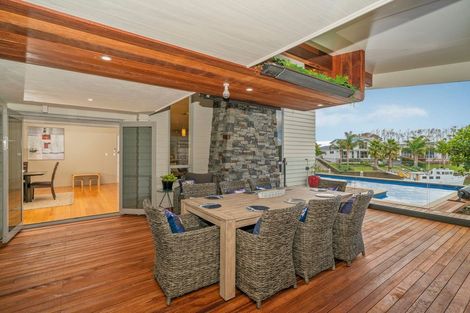 Photo of property in 8 Hei Esplanade, Whitianga, 3510