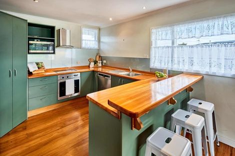 Photo of property in 3 Mcleod Street, Elderslea, Upper Hutt, 5018