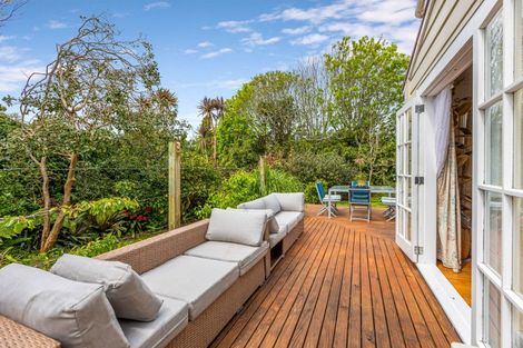 Photo of property in 840 Pukearuhe Road, Waiiti, Urenui, 4377