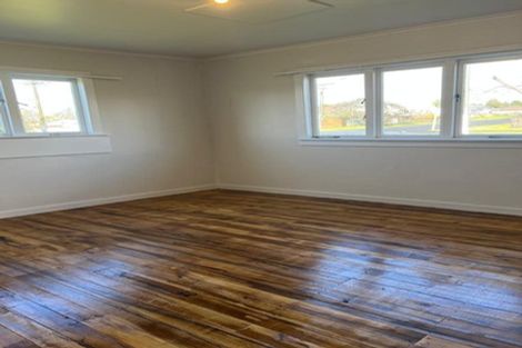 Photo of property in 73a Heathdale Crescent, Papakura, 2110