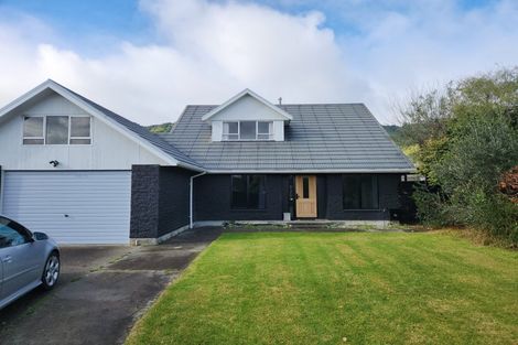 Photo of property in 7a Lesley Grove, Waikanae, 5036