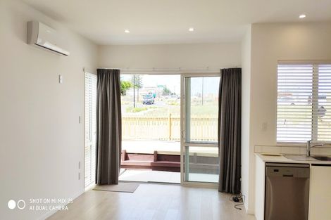 Photo of property in 2 Herekino Street, Westgate, Auckland, 0814