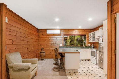 Photo of property in 27 Sailmaker Close, Whitby, Porirua, 5024