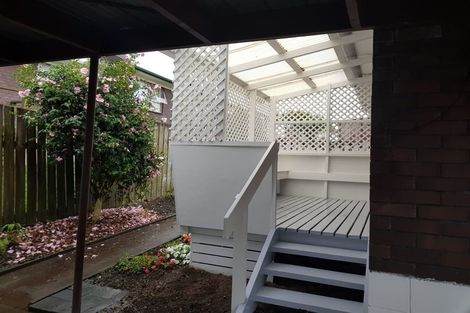 Photo of property in 3/3204 Great North Road, New Lynn, Auckland, 0600