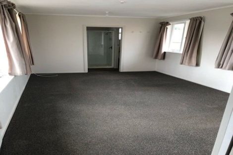 Photo of property in 8 Elizabeth Street, Papakura, 2110