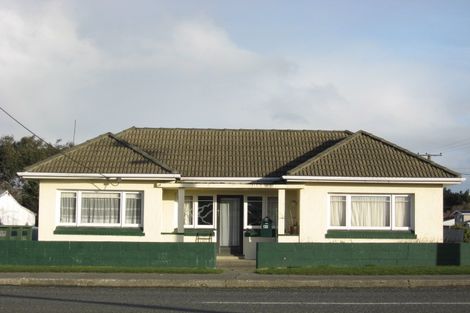 Photo of property in 41 West Plains Road, Waikiwi, Invercargill, 9810
