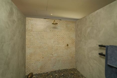 Photo of property in 19 Victoria Street, Coromandel, 3506