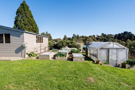 Photo of property in 70 Chain Hills Road, Chain Hills, Dunedin, 9076