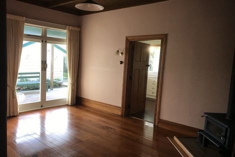 Photo of property in 26 Queen Street, Cambridge, 3434