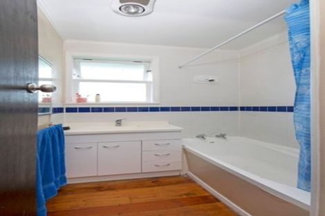 Photo of property in 31 Mcannalley Street, Manurewa East, Auckland, 2102