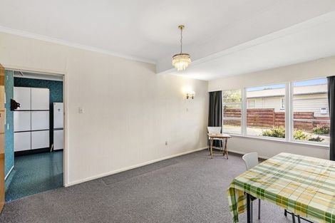 Photo of property in 76 Queens Grove, Hutt Central, Lower Hutt, 5010