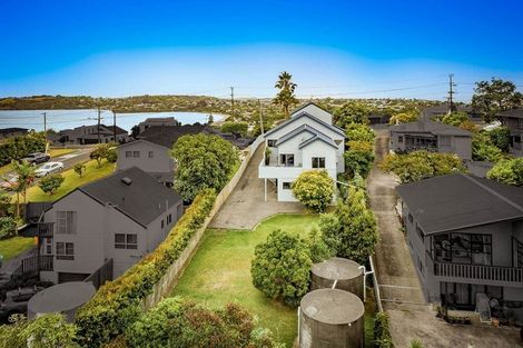 Photo of property in 62 Stanmore Bay Road, Stanmore Bay, Whangaparaoa, 0932