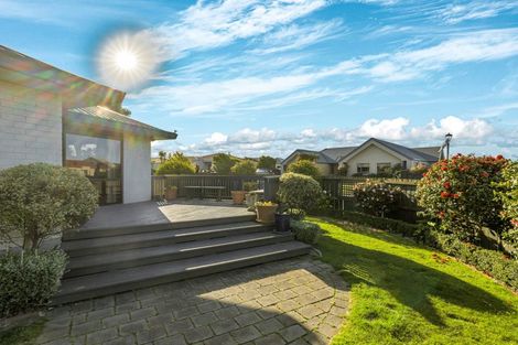 Photo of property in 45 Orlando Crescent, Waimairi Beach, Christchurch, 8083