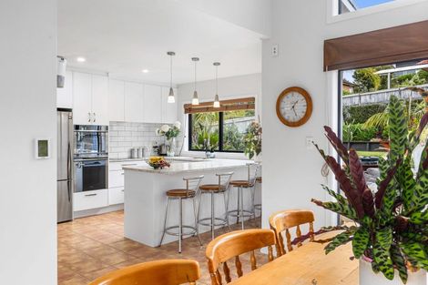 Photo of property in 57 Waldorf Crescent, Orewa, 0931