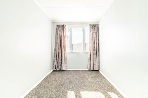 Photo of property in 22 Willis Street, Bader, Hamilton, 3206