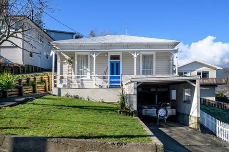 Photo of property in 71 Russell Street, Stepneyville, Nelson, 7010