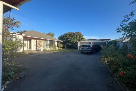 Photo of property in 16 Bradshaw Terrace, Riccarton, Christchurch, 8011