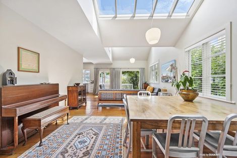 Photo of property in 19 Scarborough Terrace, Mount Victoria, Wellington, 6011