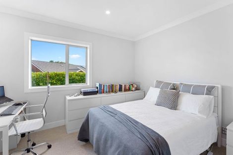 Photo of property in 9 Lamont Place, Waikanae, 5036