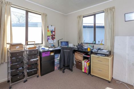 Photo of property in 100a Hilton Drive, Whangamata, 3620