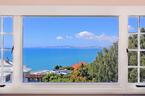 Photo of property in 9 Elizabeth Road, Bluff Hill, Napier, 4110