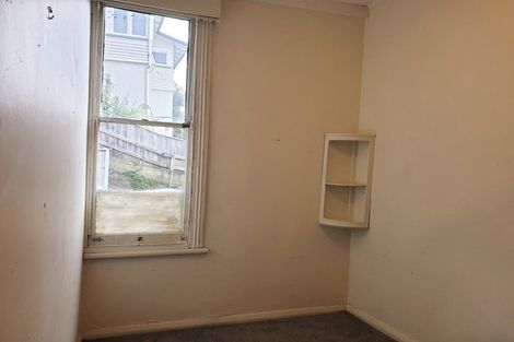 Photo of property in 80 Shakespeare Road, Bluff Hill, Napier, 4110