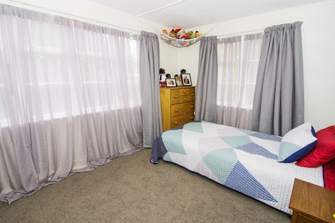Photo of property in 3 Montgomery Place, Lansdowne, Masterton, 5810