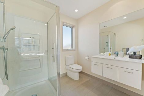 Photo of property in 28a Inverness Road, Browns Bay, Auckland, 0630