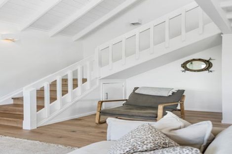 Photo of property in 306b Beverley Terrace, Whangamata, 3620