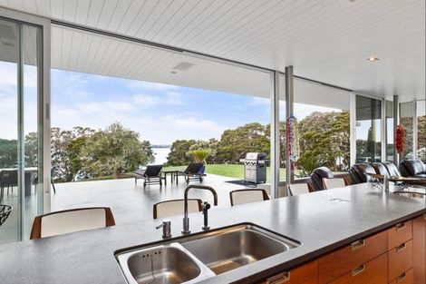 Photo of property in 657 Pukapuka Road, Pohuehue, Warkworth, 0983