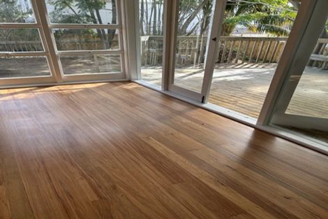 Photo of property in 125 Barrack Road, Mount Wellington, Auckland, 1060