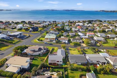 Photo of property in 3 Awatere Place, Snells Beach, 0920