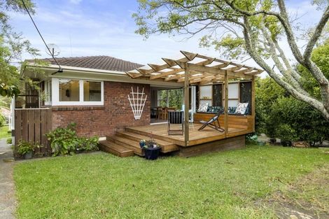 Photo of property in 1/11 Roberts Avenue, Bayswater, Auckland, 0622