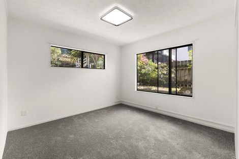 Photo of property in 16 Kokako Place, Taradale, Napier, 4112
