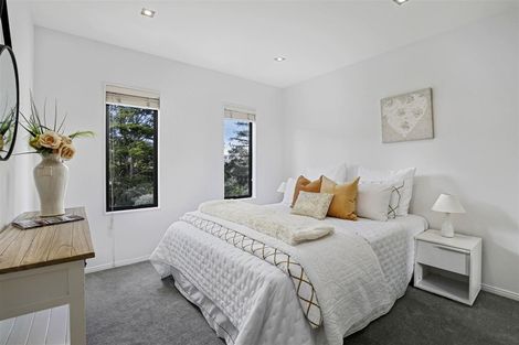 Photo of property in 5/7 The Avenue, Albany, Auckland, 0632