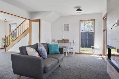 Photo of property in 1/121 Wilsons Road, Saint Martins, Christchurch, 8022