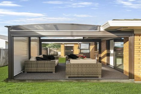 Photo of property in 2/61 Amaru Road, One Tree Hill, Auckland, 1061