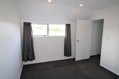 Photo of property in 2/443 Hereford Street, Linwood, Christchurch, 8011
