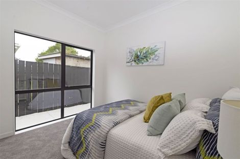 Photo of property in 209a Edmonton Road, Te Atatu South, Auckland, 0610