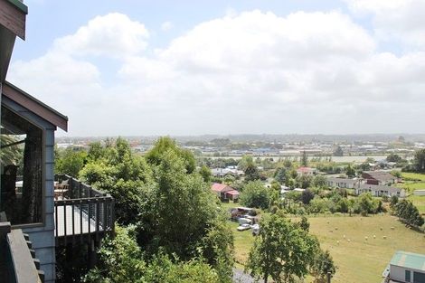 Photo of property in 14 Ngatarua Road, Putiki, Whanganui, 4500