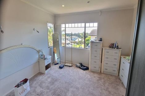 Photo of property in 5 Lamia Place, The Gardens, Auckland, 2105
