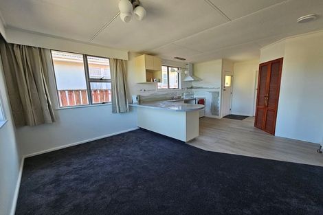 Photo of property in 10 Lansdowne Crescent, Lansdowne, Masterton, 5810