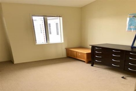 Photo of property in 6c Carlton Gore Road, Grafton, Auckland, 1023