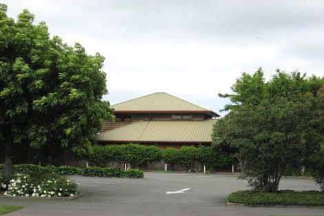 Photo of property in 146 Withells Road, Avonhead, Christchurch, 8042