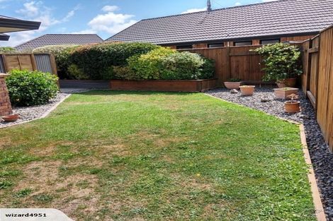 Photo of property in 11 Geneva Terrace, Kelvin Grove, Palmerston North, 4414