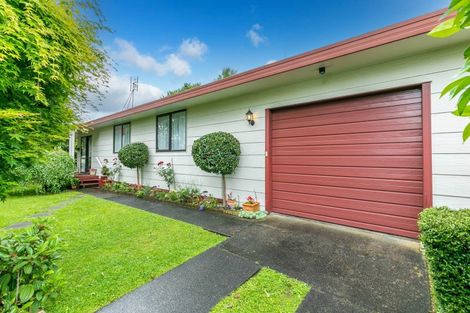 Photo of property in 17 Rigter Place, Enderley, Hamilton, 3214