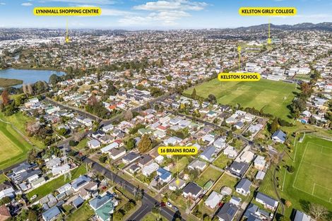Photo of property in 16 Brains Road, Kelston, Auckland, 0602