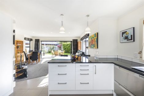 Photo of property in 84d Roy Street, Palmerston North, 4410